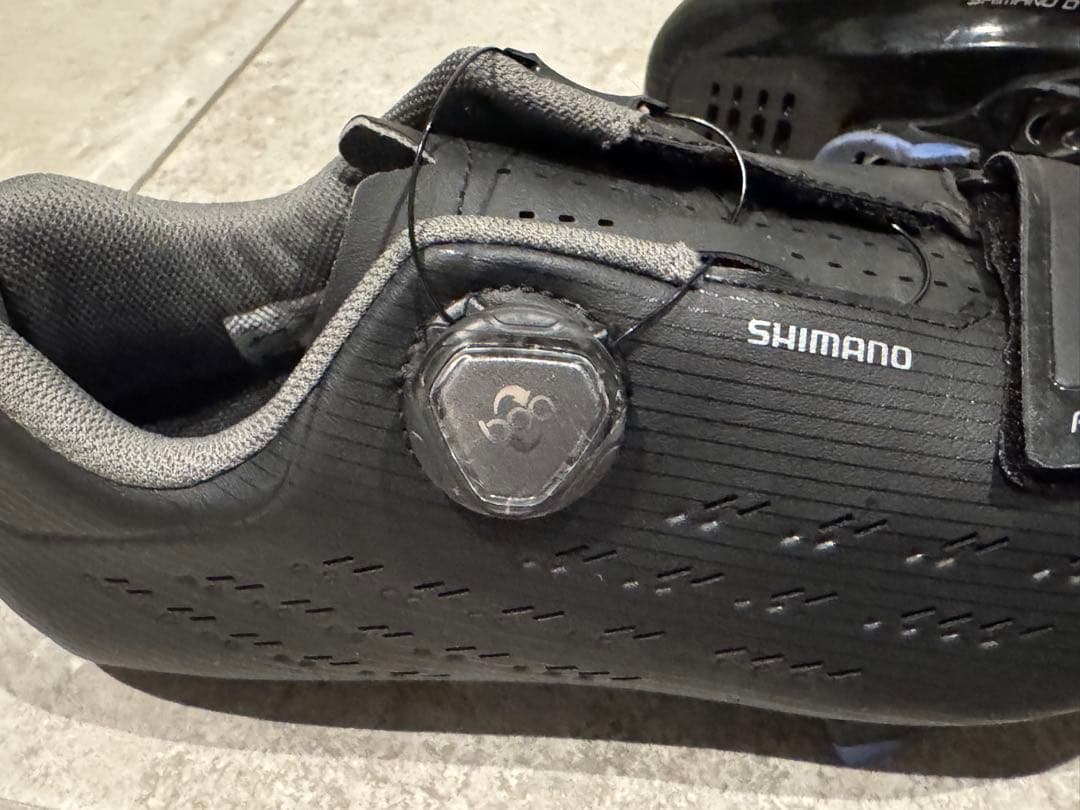 SHIMANO ブラック ビンディングシューズ 42サイズ