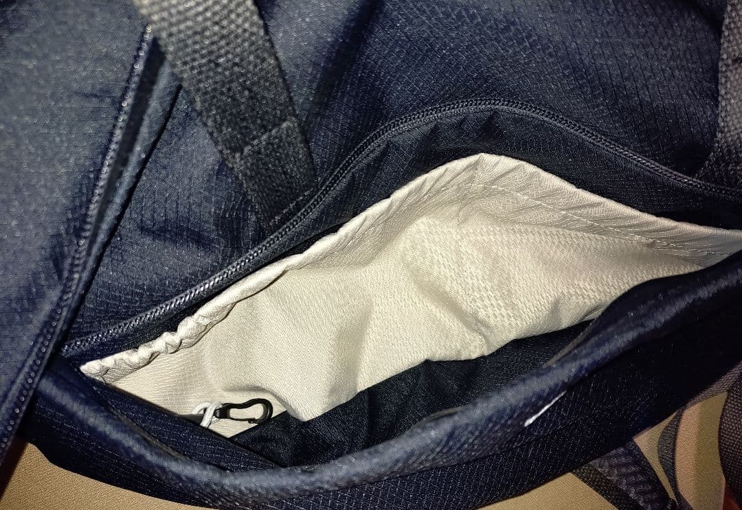 旅行かばん・小分けバッグ Bellroy Lite Duffel 30L