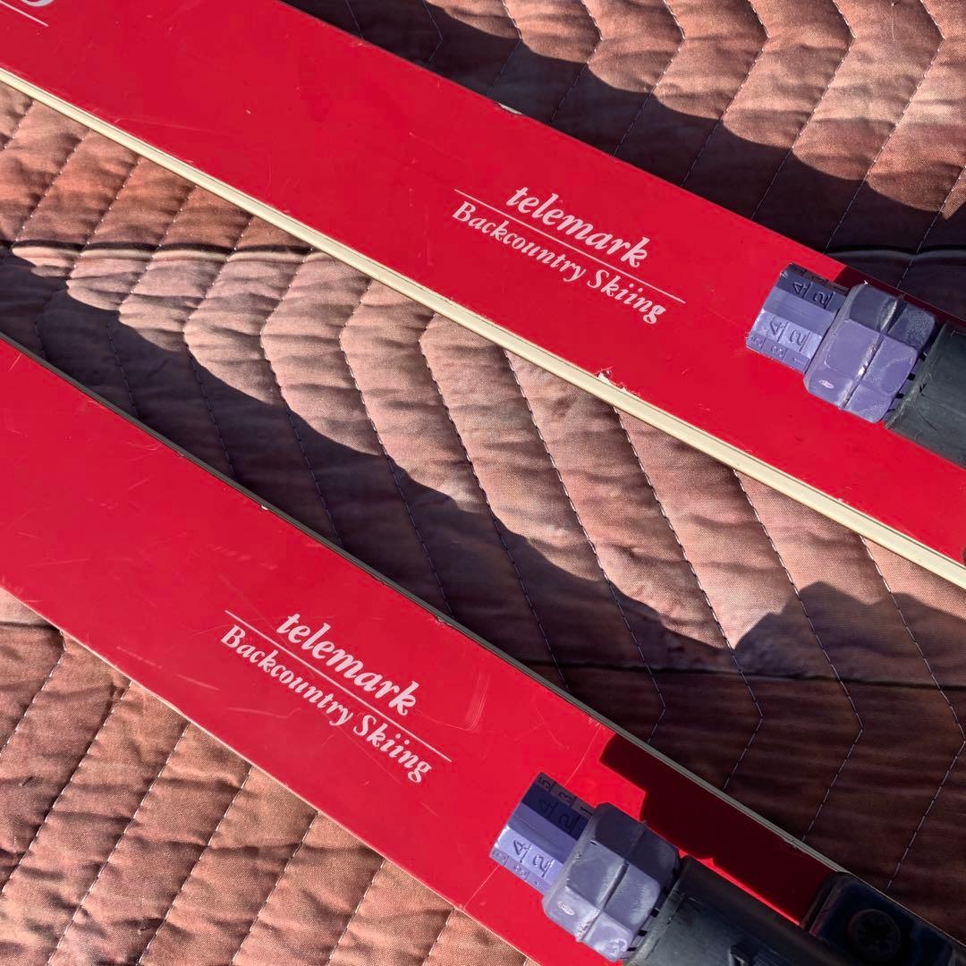 i*k様 細板200cm ブラックダイヤモンド テレマークスキー ウロコ 3pi