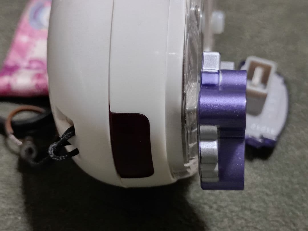 たまごっちP's 本体＋デコピアス2点＋ストラップ