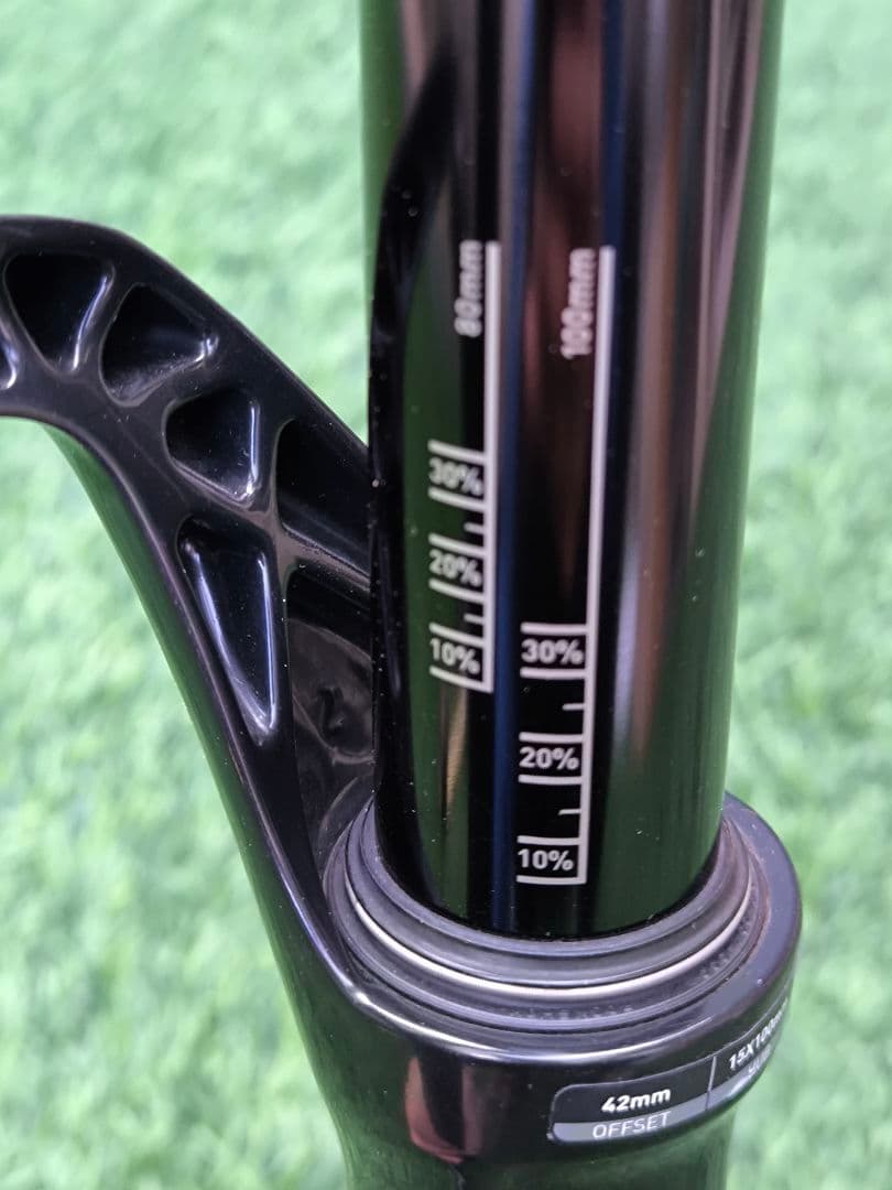 RockShox Reba エアサスペンションフォーク