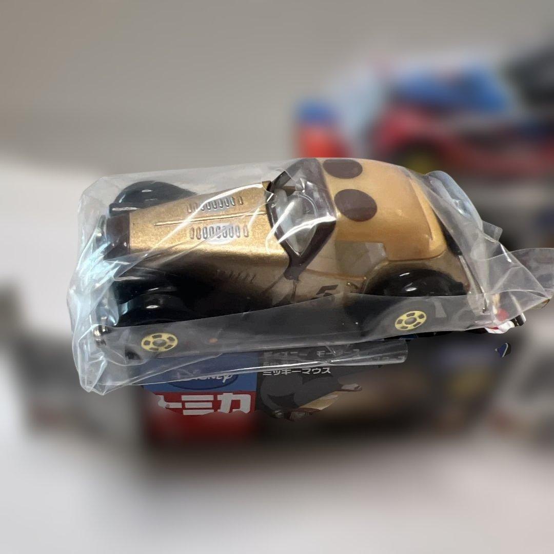 トミカ　5周年の2台＆DMの3台まとめ