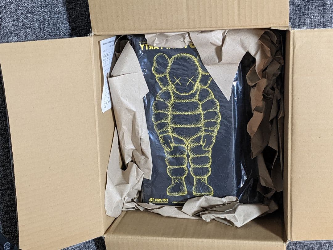 その他 KAWS WHAT PARTY YELLOW