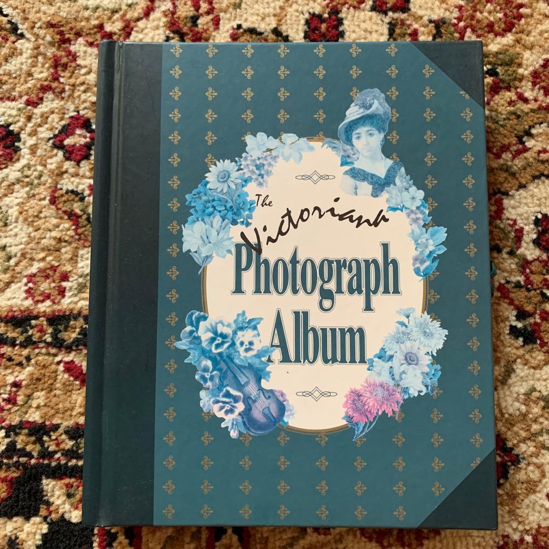 本場イギリスで購入‼︎ フォトアルバム　出産・七五三・卒業・成人式　プレゼントに‼︎