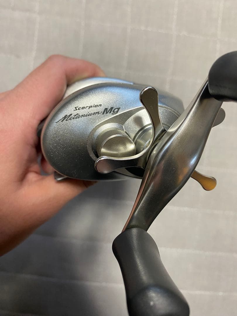 00 スコーピオン メタニウム Mgベイトリール