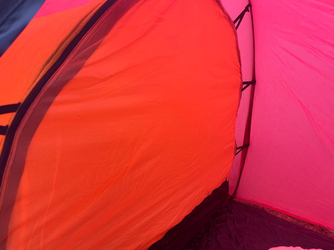 ヒルバーグ　ナロ2gt 純正フットプリント付き