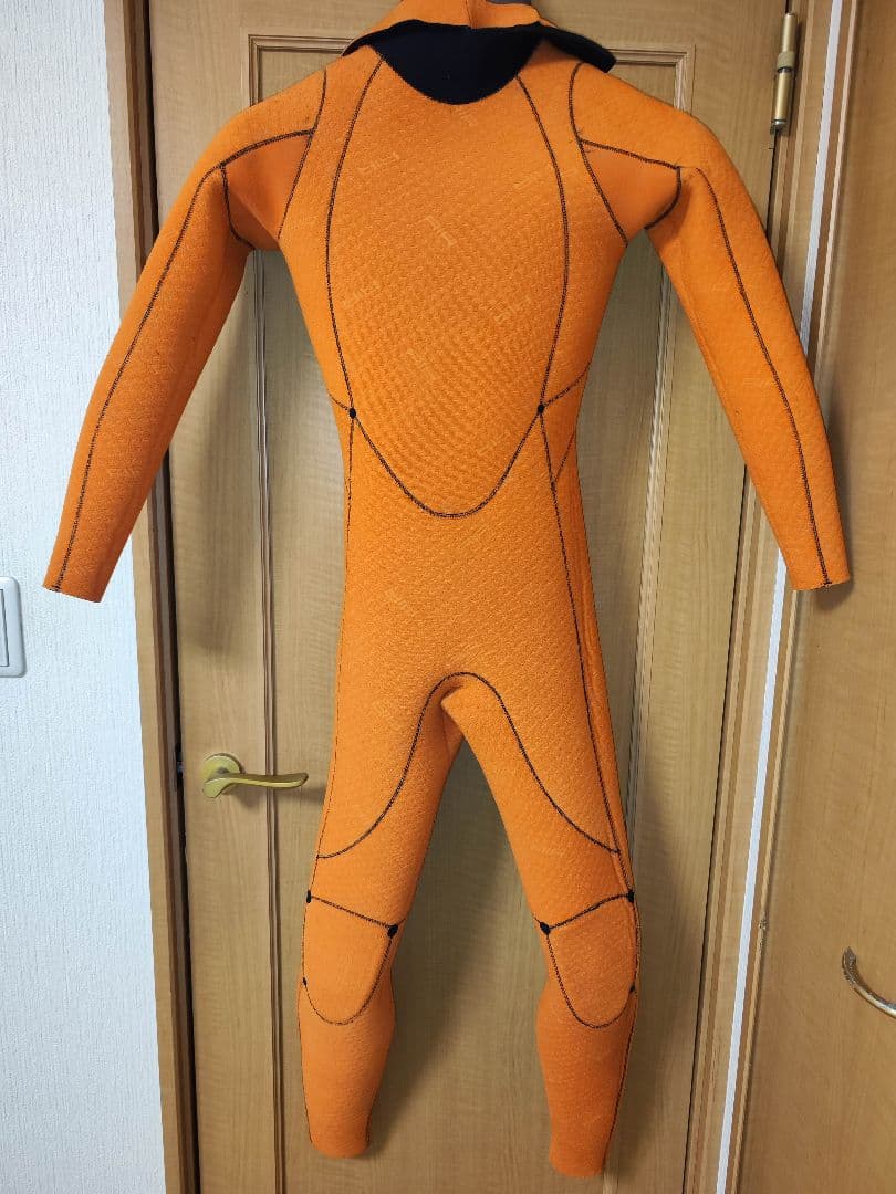 美品セミドライスーツ既製Mサイズ5/3mm丈夫なバックジップ