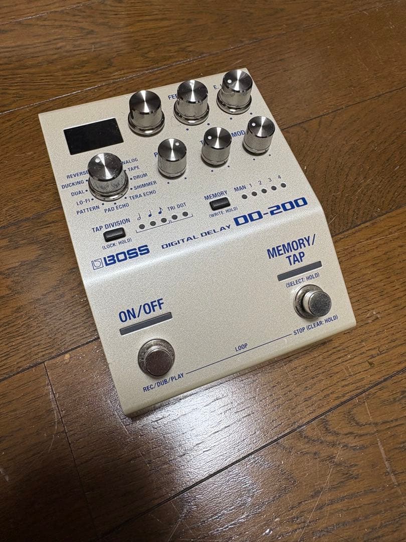 BOSS デジタルディレイ DD-200