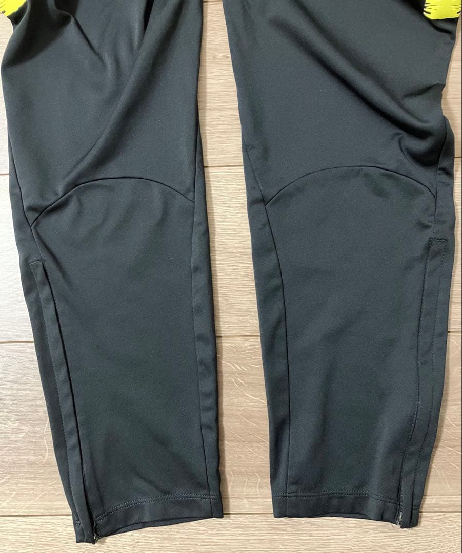 鹿島アントラーズ　トレーニング　パンツ　NIKE　ジャージ　Mサイズ　非売品