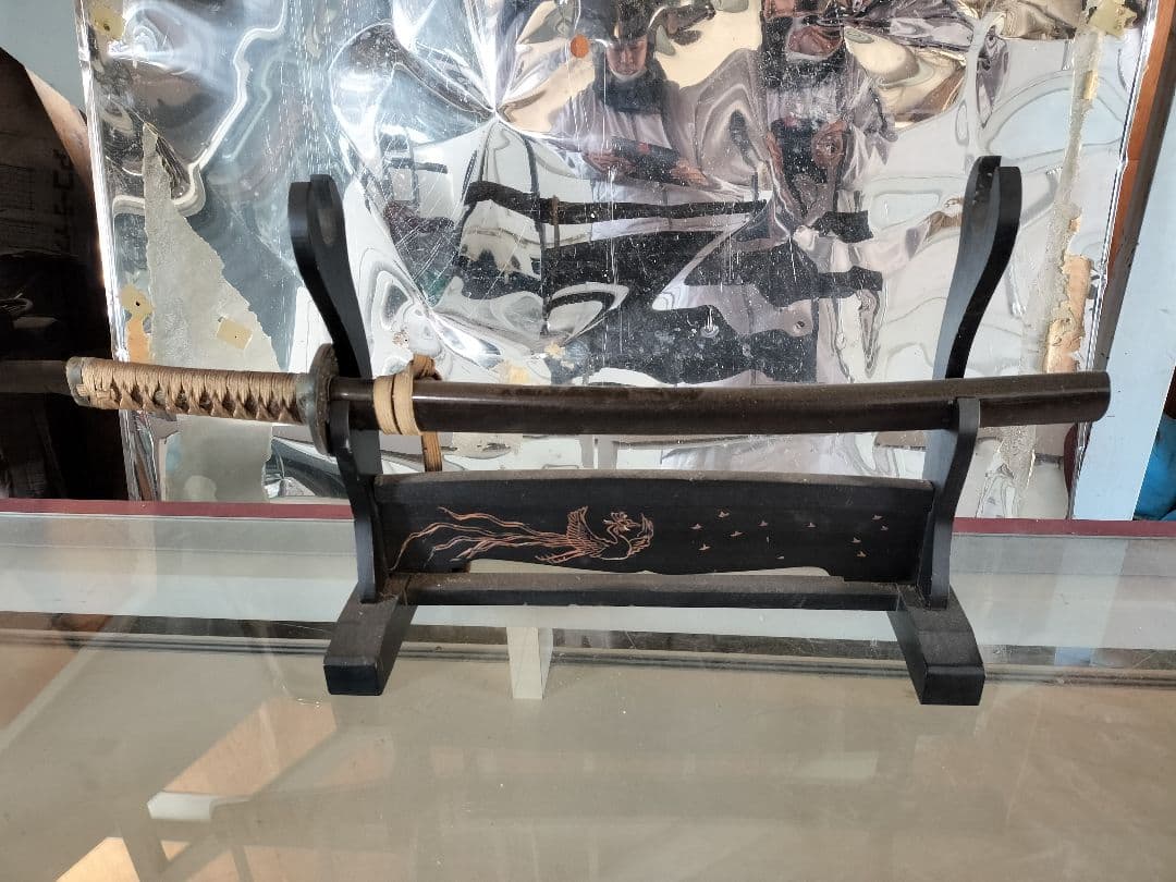 伝統的なデザインの模造刀　最終値下げ