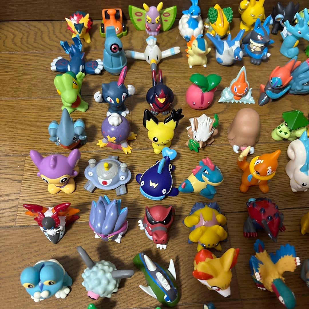 ポケモンキッズ　指人形　ポケモン　フィギュア　約120匹