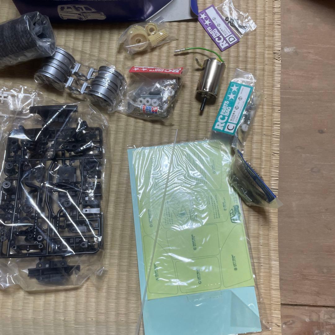 タミヤ 1/10 電動RC F.F.レーシングカー　スズキワゴンR RR