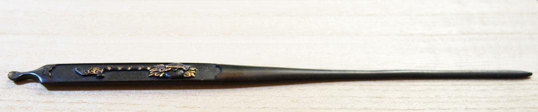 【祝飾図笄 赤銅魚子地】鍔 鐔 笄 日本刀 刀装具 武具 骨董 アンティーク