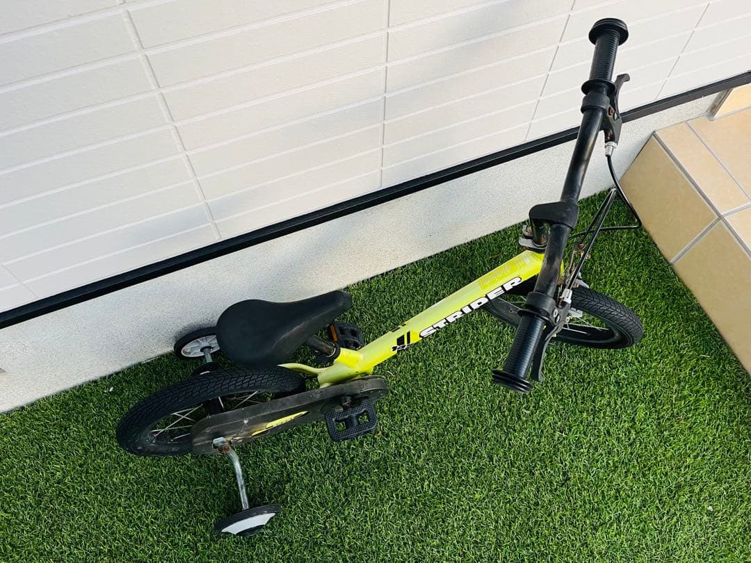 ストライダー キッズバイク STRIDER 14X ライムイエロー　黄色　自転車