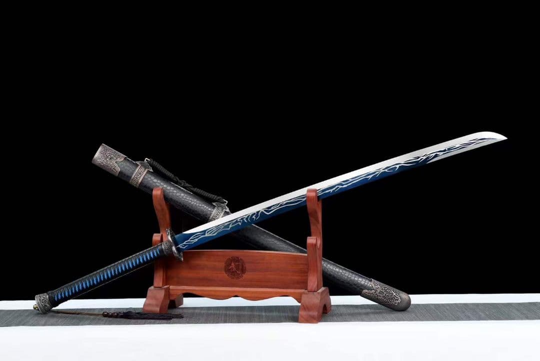 『刺繍春刀——焼天』 古兵器 武具　刀装具　日本刀　模造刀 居合刀 長尺