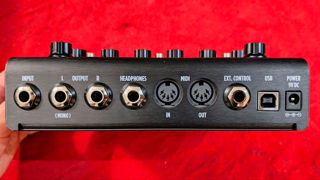 IK Multimdeia ToneX Pedal 登録解除済