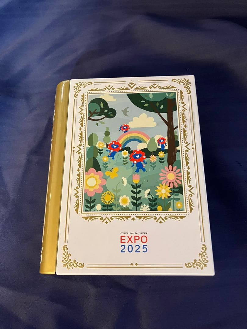 大阪関西万博ミャクミャク　ブック缶クッキー