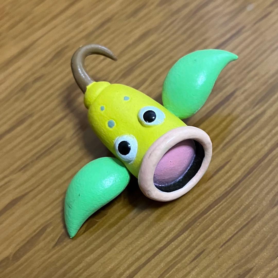 立体ポケモン図鑑　ウツボット　セット