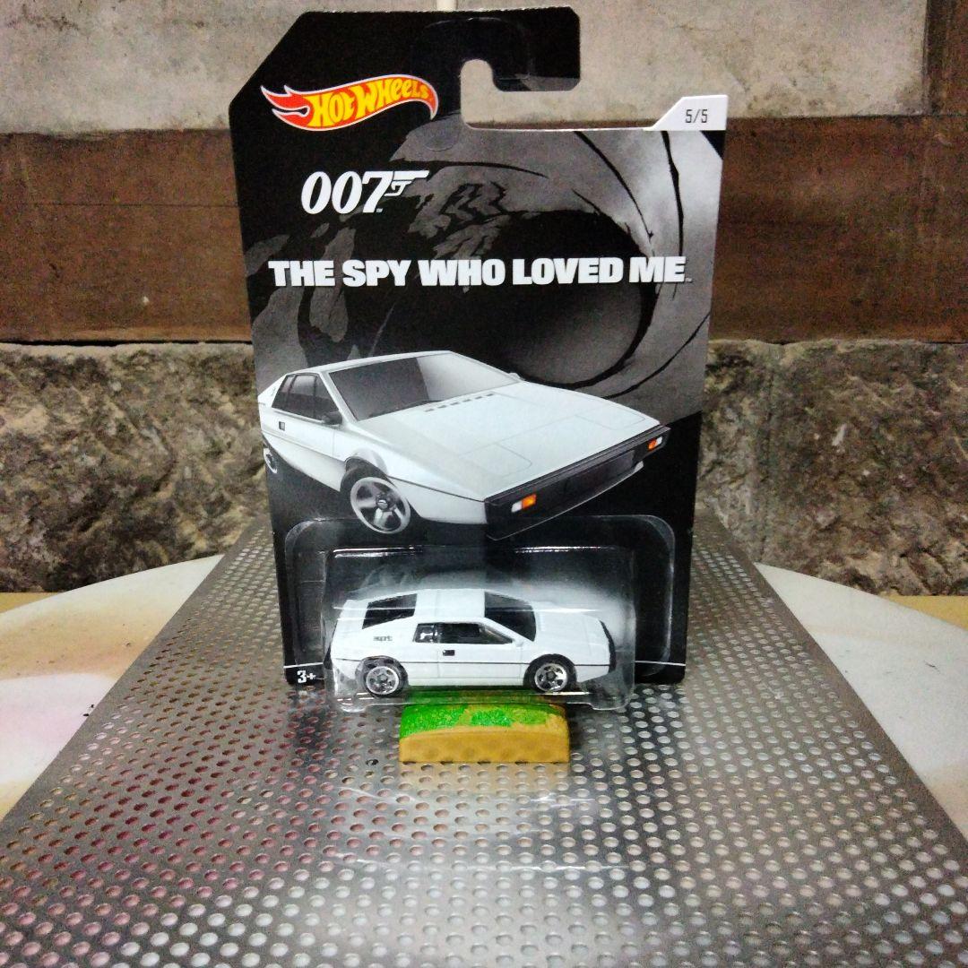 007　歴代5台セット　ホットウィール　ミニカー　ジェームズボンド　未開封品