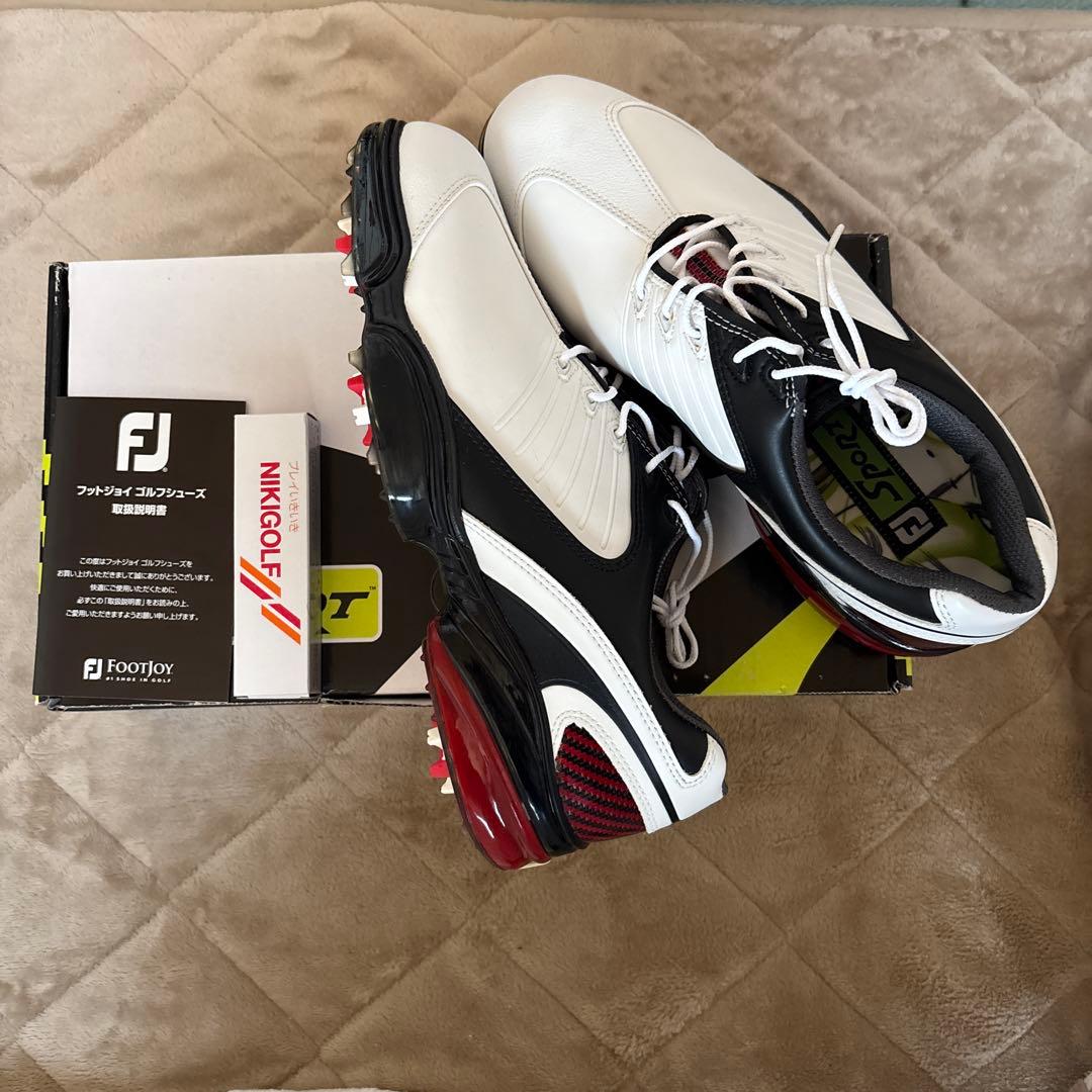 新品　フットジョイ　ゴルフシューズ　25.5