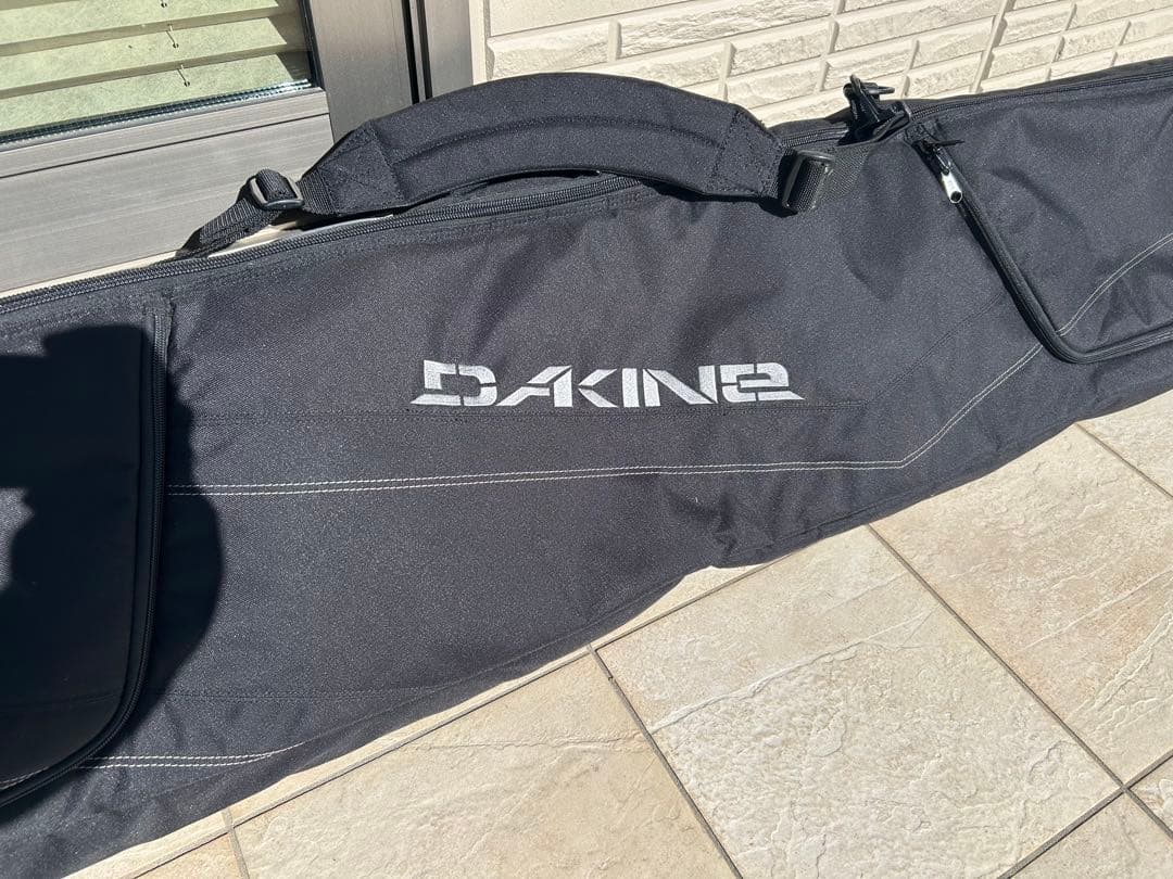 DAKINE スノーボードバッグ 157 シューズケース付き　キャリーケース