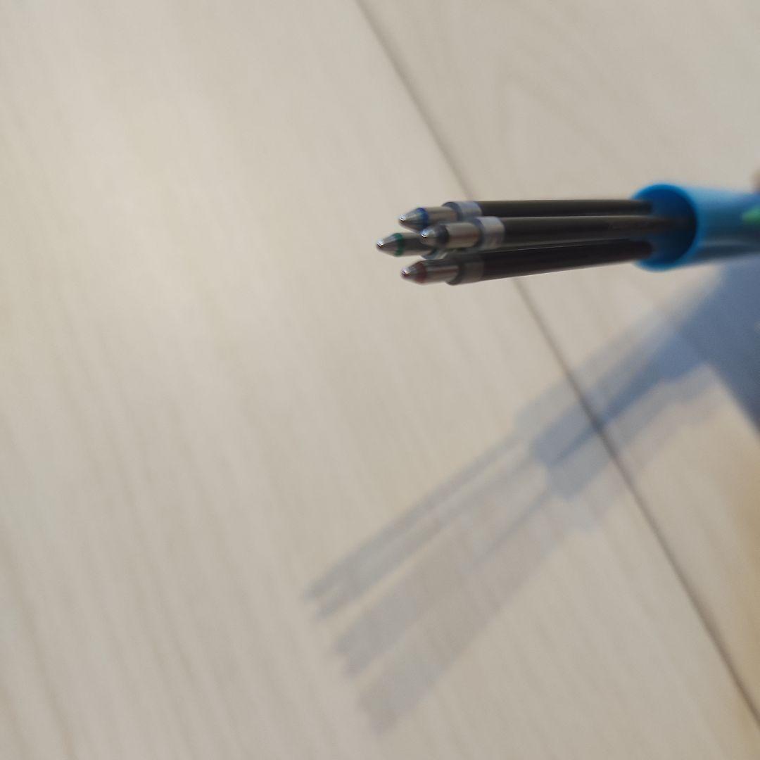 【非売品】製薬会社４色ボールペン 　ZEBRA Surari 22本