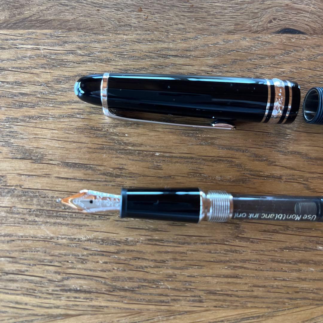 モンブラン　P145 F 万年筆