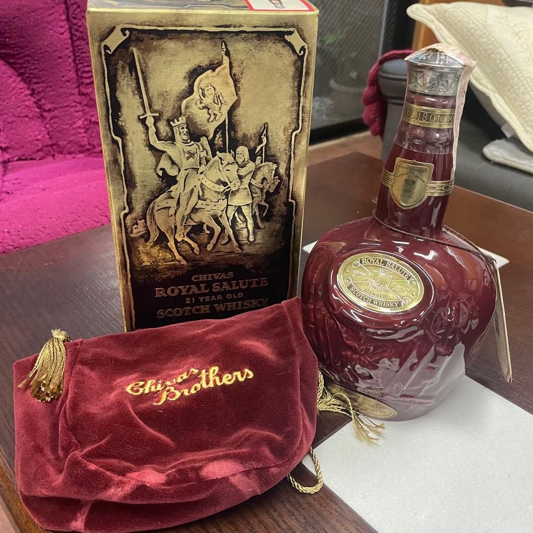 SALUTE 21年 ウイスキー　赤ボトル 未開封700ml 古酒　スコッチ