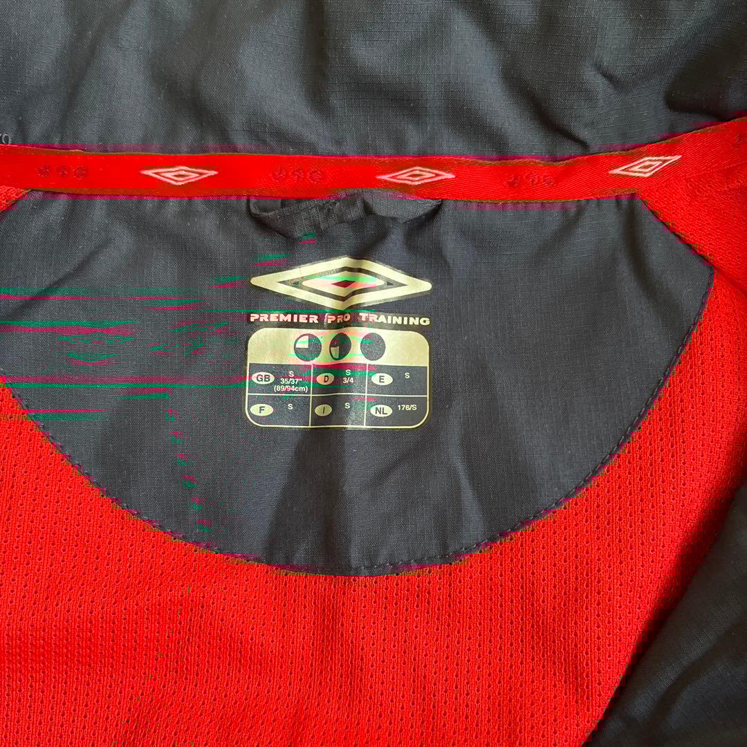 アンブロ Umbro イングランド代表 ウィンドブレーカー Sサイズ