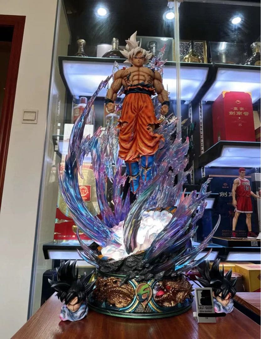 ドラゴンボール 孫悟空 ガレキ ガレージキット スタチューX①①⑨