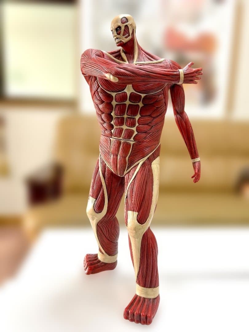 進撃の貯金　超大型貯金箱　激レア