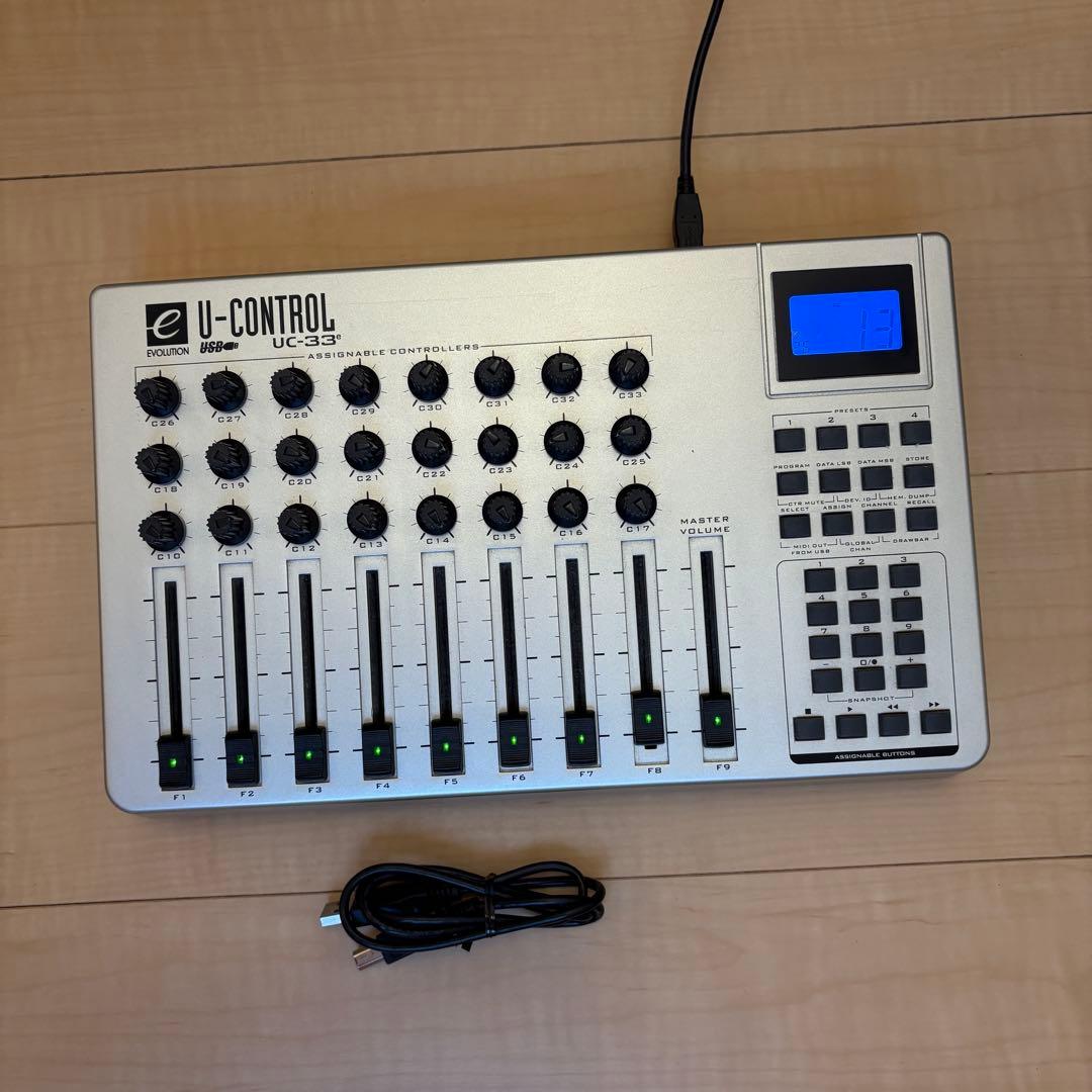 Evolution UC-33e MIDIコントローラー 動作品
