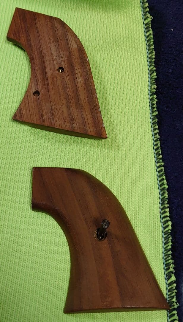 ※パキスタン君ハートフォード製純正グリップとツーハンドハンマー