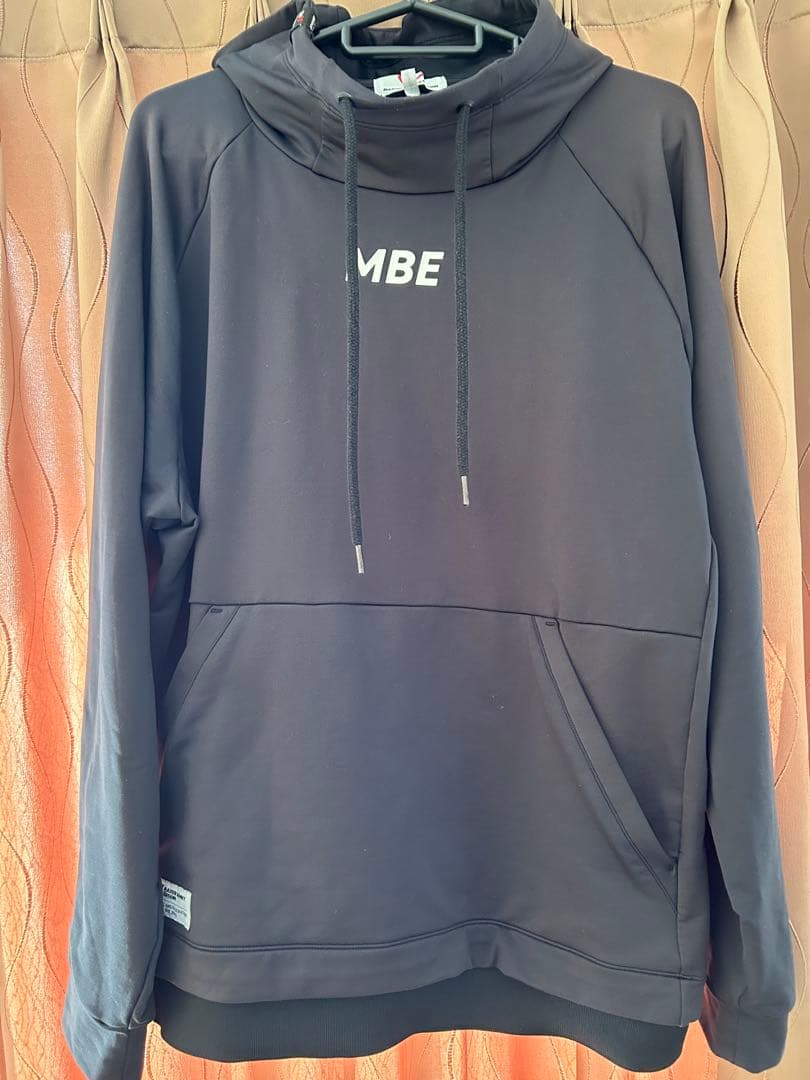 MASTER BUNNY EDITION 35,200円　パーカー　サイズ5