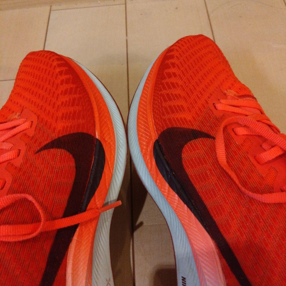No.560 新品同様 Nikeペガサスターボ2 レッド　26cm