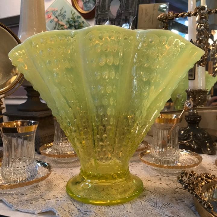 超BIG オールドフェントンFENTON ヴァセリン花瓶アンティークウランガラス