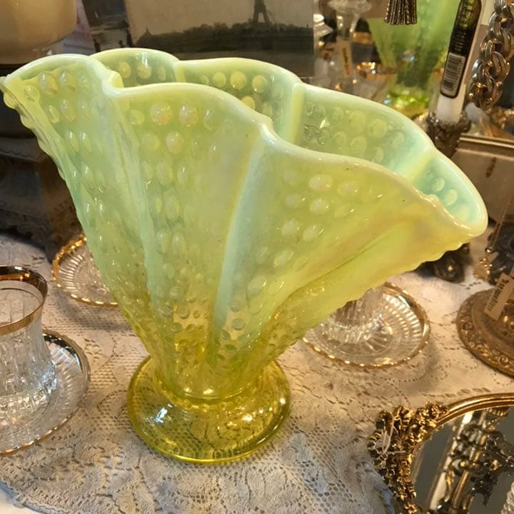 超BIG オールドフェントンFENTON ヴァセリン花瓶アンティークウランガラス