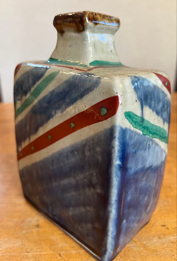 島袋常秀作　花瓶