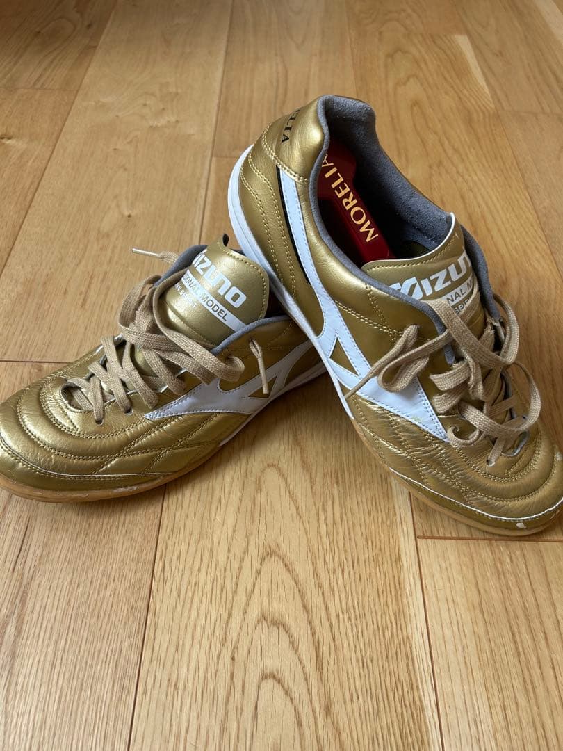 【限定品】ミズノ　フットサル　モレリア ゴールド　26.5