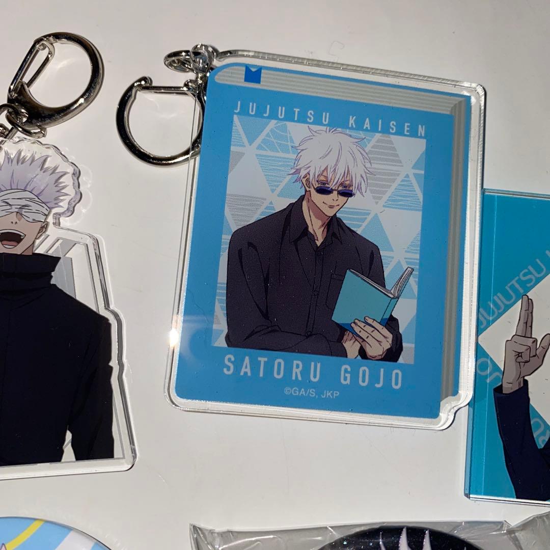 呪術廻戦　缶バッジ　五条悟　夏油傑