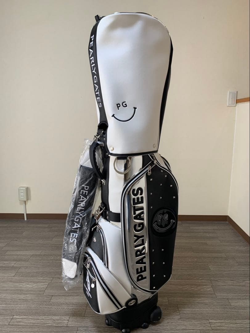 PEARLY GATES パーリーゲイツ　キャスター付キャディバッグ