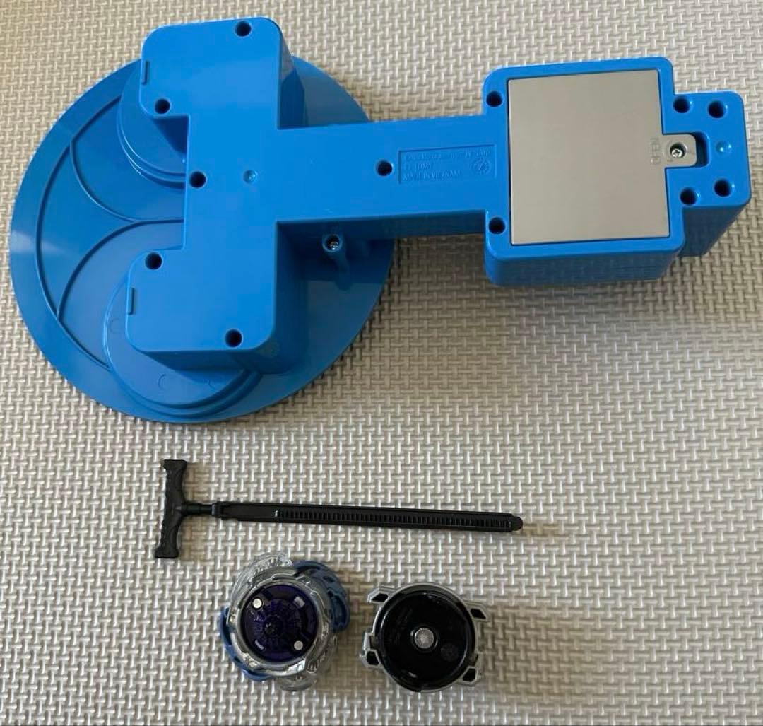 ベイブレードバーストまとめ売りデュアルサイクロン スタジアム付き