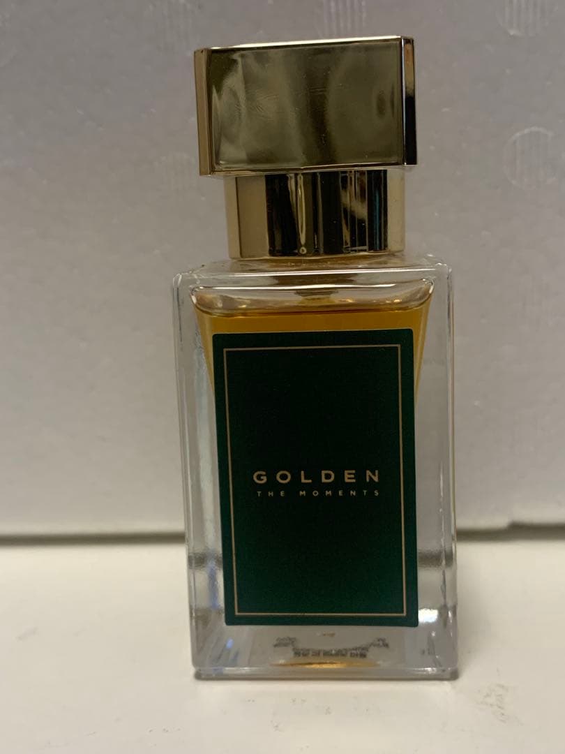 ジョングクGOLDEN パルファム 展示会　香水