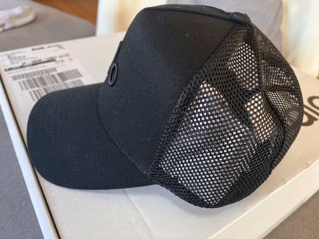 【新品未使用】alo トラッカーキャップ