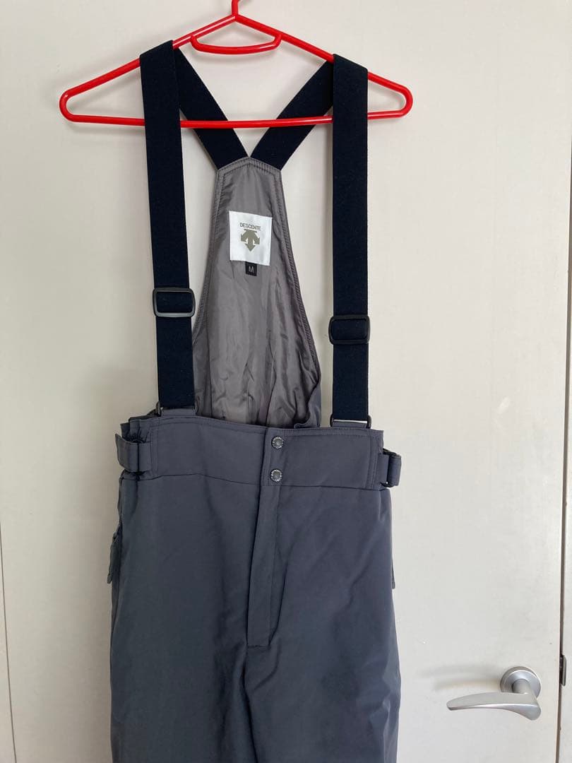 ミカ　DESCENT スキーウェア耐水性　上下