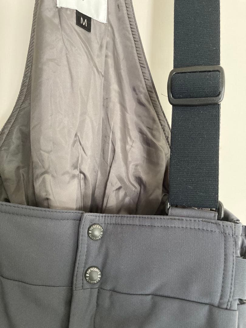 ミカ　DESCENT スキーウェア耐水性　上下