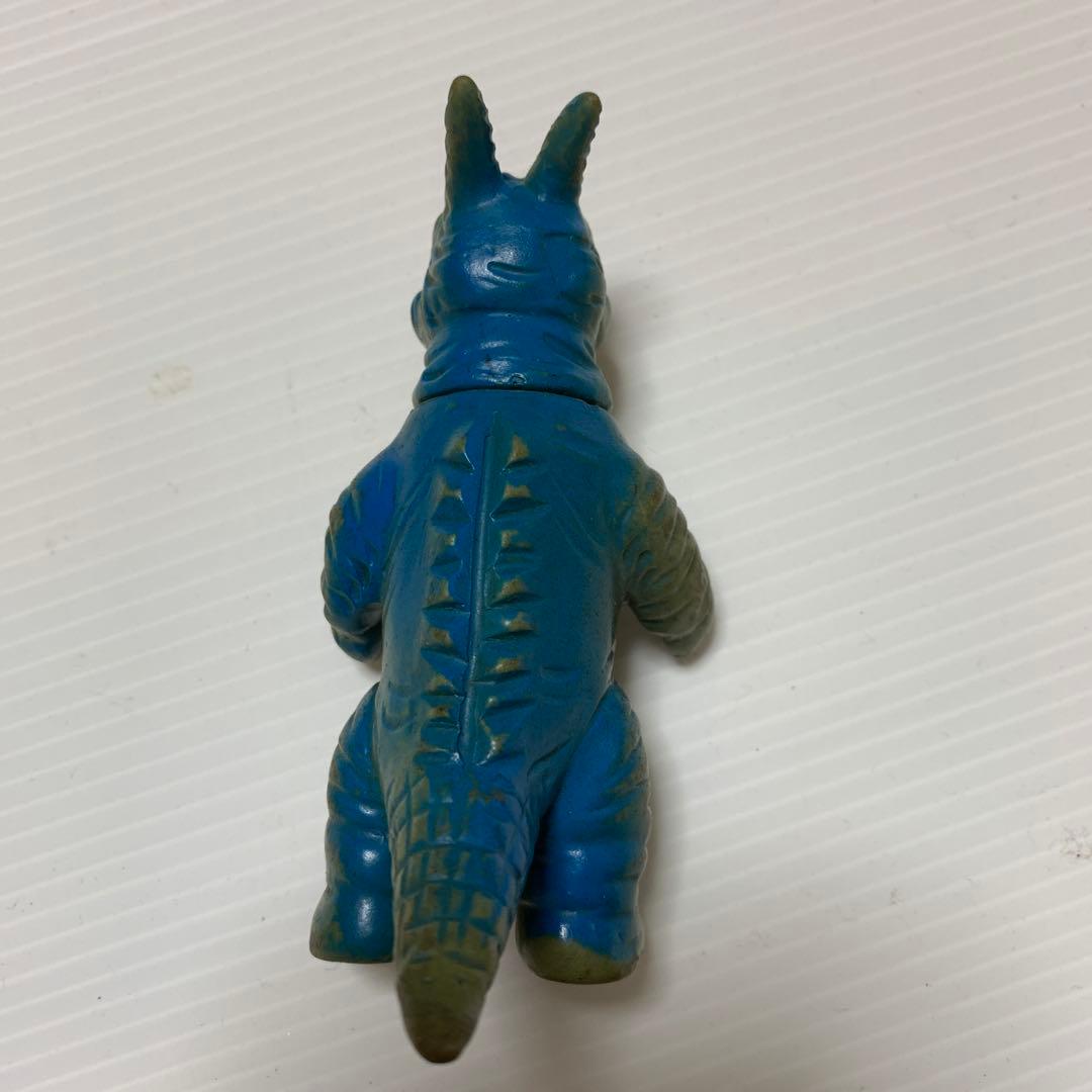 怪獣フィギュア ブルマァク　パゴス