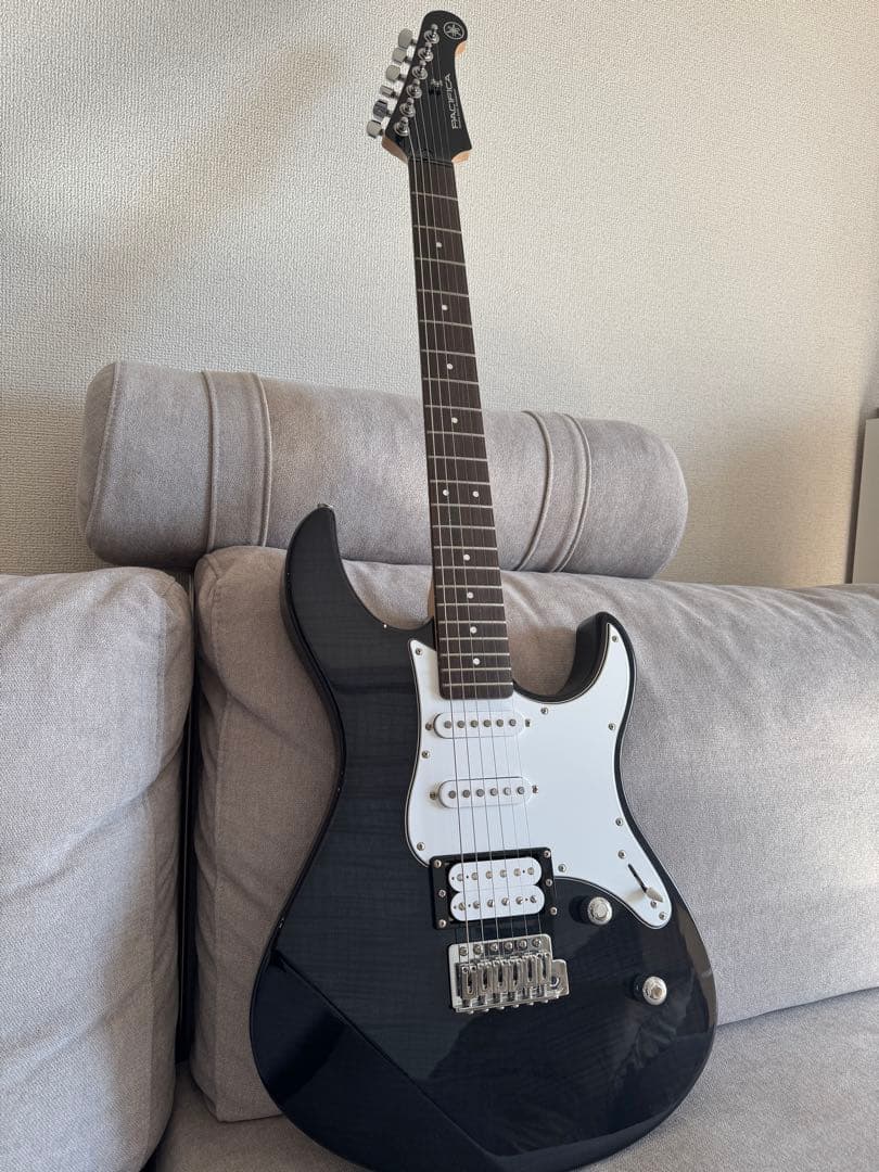 ゆ*ん様 YAMAHA Pacifica PAC212VFM ほぼ未使用