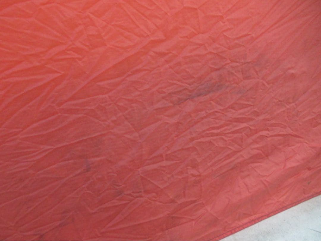 ヒルバーグ ウナ レッド フットプリント付き HILLBERG