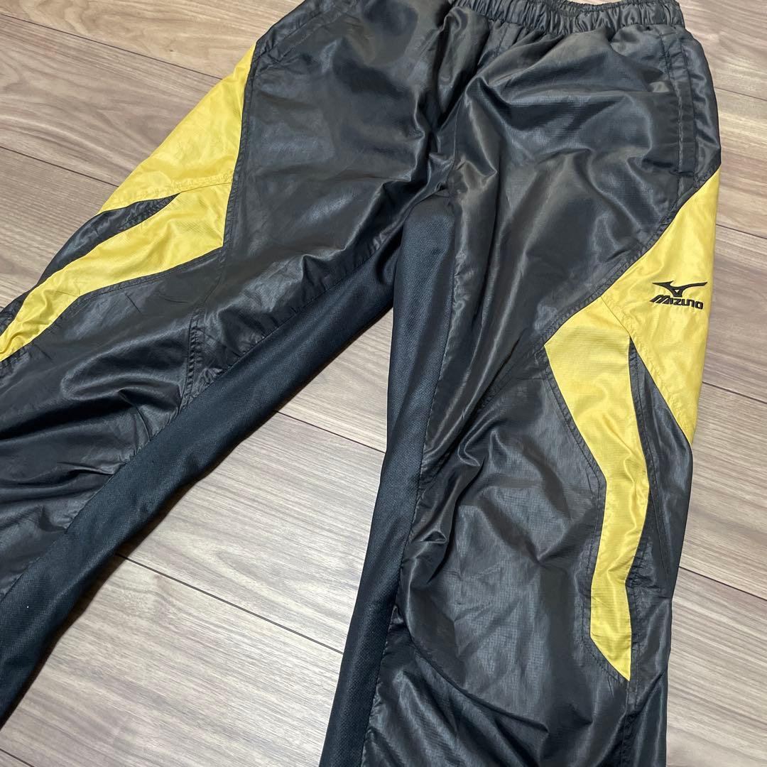 ミズノ ブレスサーモ ウインドブレーカー上下セット Mサイズ ブラック 裏起毛